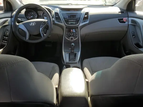 5NPDH4AE6GH700520 2016 HYUNDAI ELANTRA - Image 8