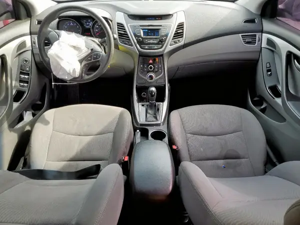 5NPDH4AE6GH703496 2016 HYUNDAI ELANTRA - Image 8