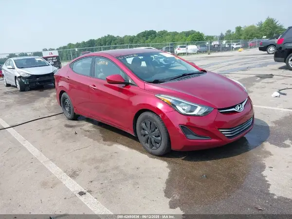 5NPDH4AE6GH706687 2016 HYUNDAI ELANTRA - Image 1