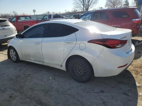 5NPDH4AE6GH706804 2016 HYUNDAI ELANTRA - Image 2