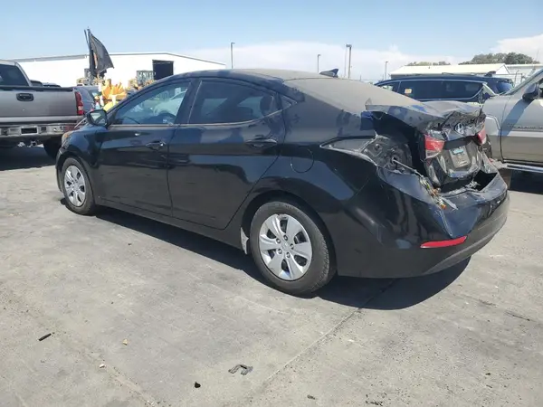 5NPDH4AE6GH709928 2016 HYUNDAI ELANTRA - Image 2