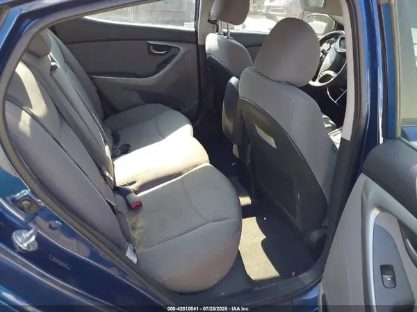 5NPDH4AE6GH714210 2016 HYUNDAI ELANTRA - Image 8