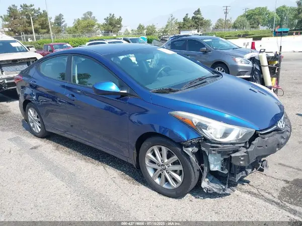 5NPDH4AE6GH714675 2016 HYUNDAI ELANTRA - Image 1