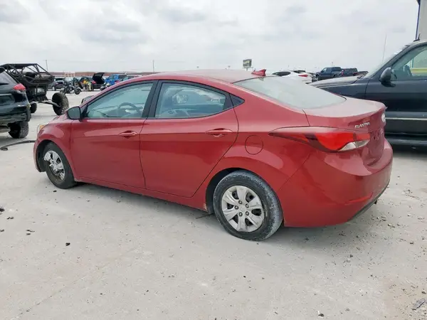 5NPDH4AE6GH716068 2016 HYUNDAI ELANTRA - Image 2