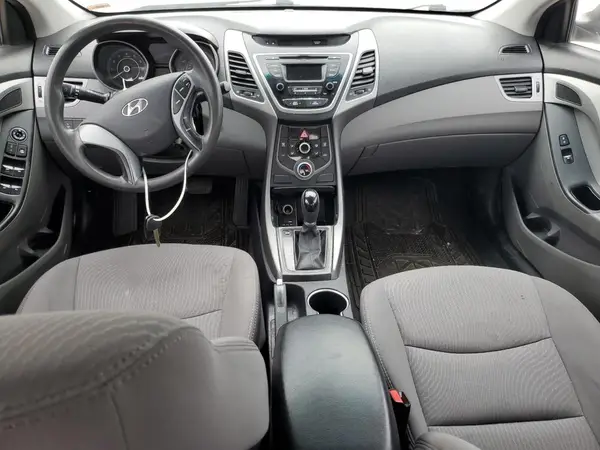 5NPDH4AE6GH716264 2016 HYUNDAI ELANTRA - Image 8