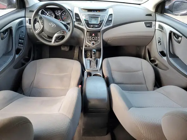 5NPDH4AE6GH717088 2016 HYUNDAI ELANTRA - Image 8