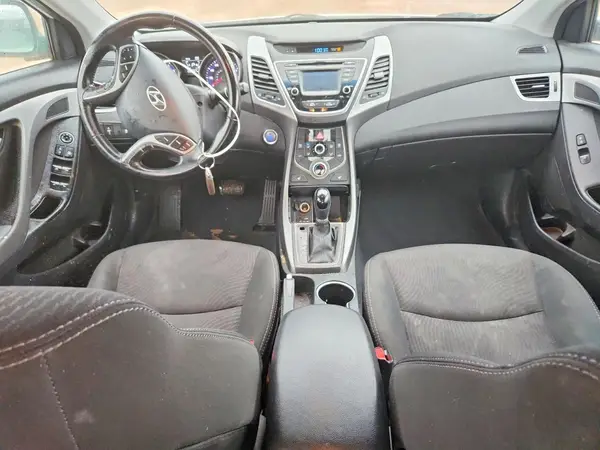 5NPDH4AE6GH718533 2016 HYUNDAI ELANTRA - Image 8
