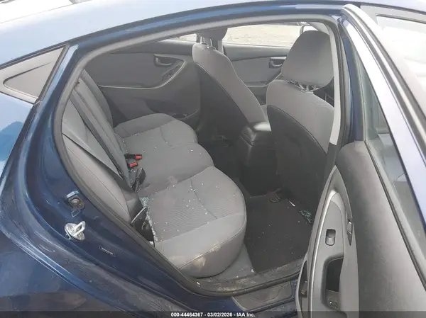 5NPDH4AE6GH718984 2016 HYUNDAI ELANTRA - Image 8