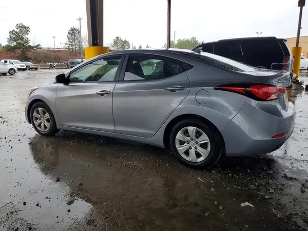 5NPDH4AE6GH719133 2016 HYUNDAI ELANTRA - Image 2