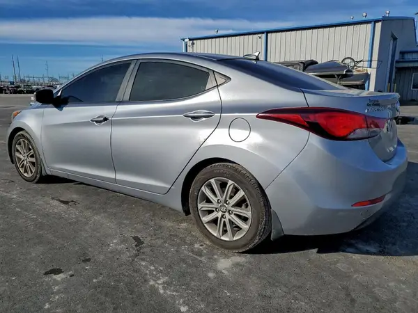 5NPDH4AE6GH721030 2016 HYUNDAI ELANTRA - Image 2