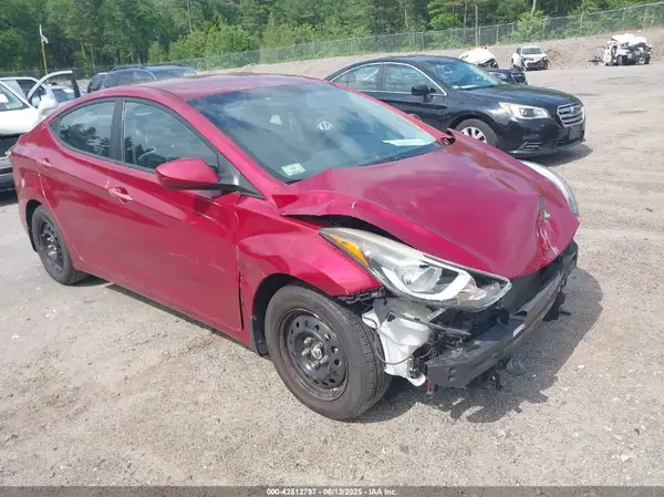 5NPDH4AE6GH721058 2016 HYUNDAI ELANTRA - Image 1