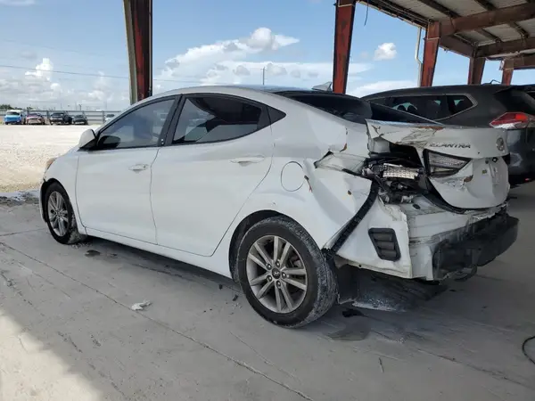 5NPDH4AE6GH721870 2016 HYUNDAI ELANTRA - Image 2