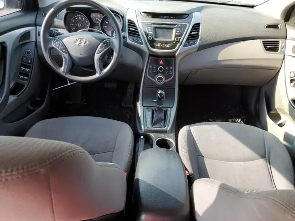5NPDH4AE6GH725305 2016 HYUNDAI ELANTRA - Image 8