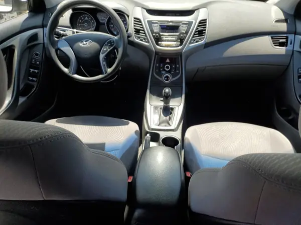 5NPDH4AE6GH726812 2016 HYUNDAI ELANTRA - Image 8
