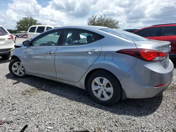 5NPDH4AE6GH727104 2016 HYUNDAI ELANTRA - Image 2
