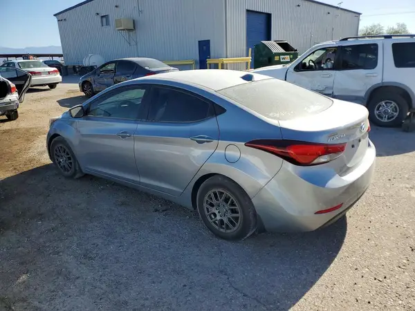 5NPDH4AE6GH727409 2016 HYUNDAI ELANTRA - Image 2