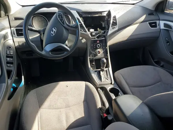 5NPDH4AE6GH727409 2016 HYUNDAI ELANTRA - Image 8