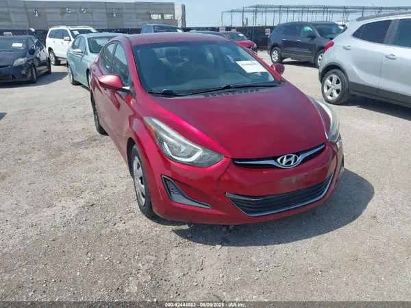 5NPDH4AE6GH728494 2016 HYUNDAI ELANTRA - Image 1
