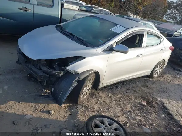 5NPDH4AE6GH729841 2016 HYUNDAI ELANTRA - Image 2