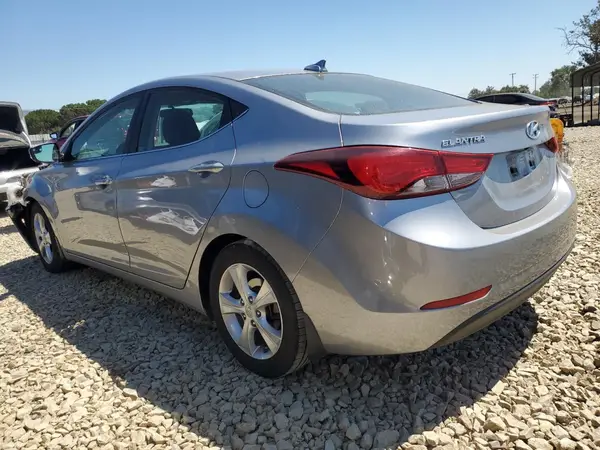 5NPDH4AE6GH731640 2016 HYUNDAI ELANTRA - Image 2