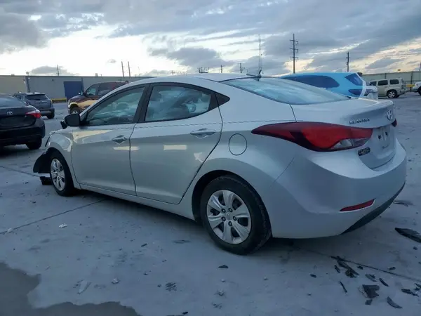 5NPDH4AE6GH732027 2016 HYUNDAI ELANTRA - Image 2