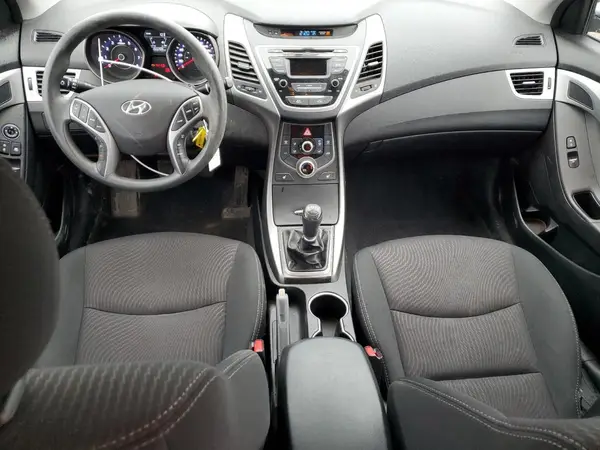 5NPDH4AE6GH732142 2016 HYUNDAI ELANTRA - Image 8