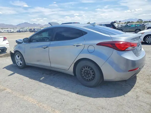5NPDH4AE6GH735901 2016 HYUNDAI ELANTRA - Image 2