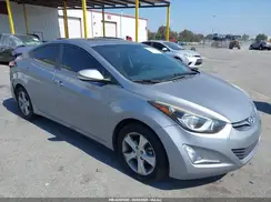5NPDH4AE6GH737082 2016 HYUNDAI ELANTRA