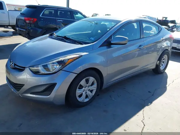 5NPDH4AE6GH739205 2016 HYUNDAI ELANTRA - Image 2