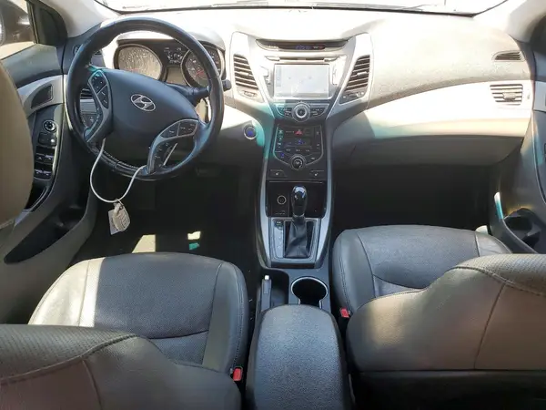 5NPDH4AE6GH739530 2016 HYUNDAI ELANTRA - Image 8