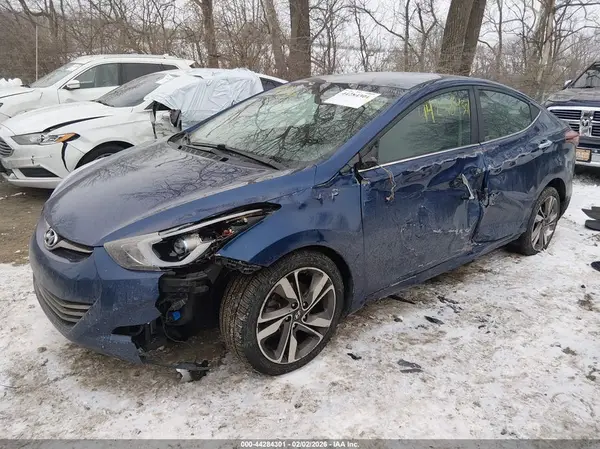 5NPDH4AE6GH742895 2016 HYUNDAI ELANTRA - Image 2