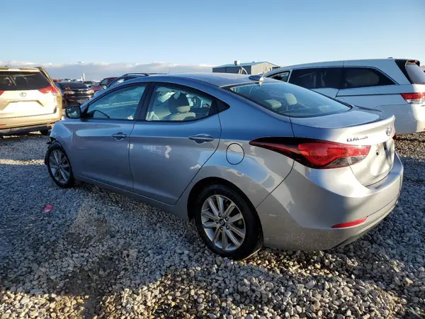 5NPDH4AE6GH746090 2016 HYUNDAI ELANTRA - Image 2