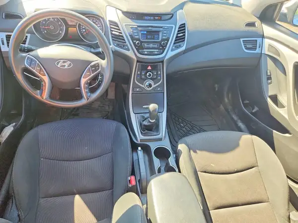 5NPDH4AE6GH747398 2016 HYUNDAI ELANTRA - Image 8