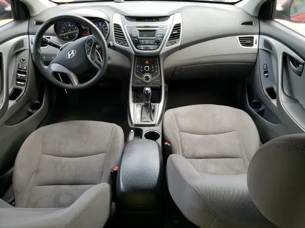 5NPDH4AE6GH750365 2016 HYUNDAI ELANTRA - Image 8