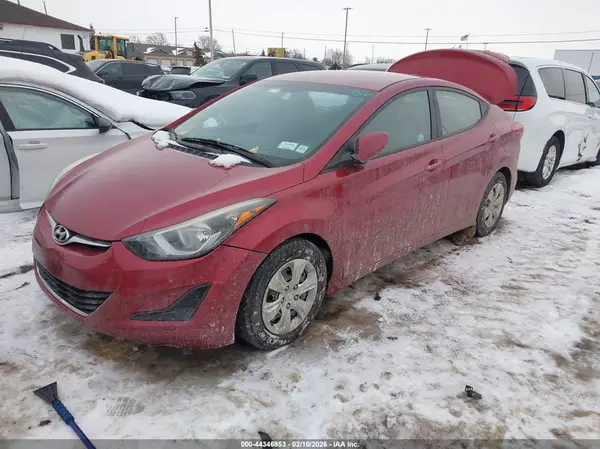 5NPDH4AE6GH750379 2016 HYUNDAI ELANTRA - Image 2