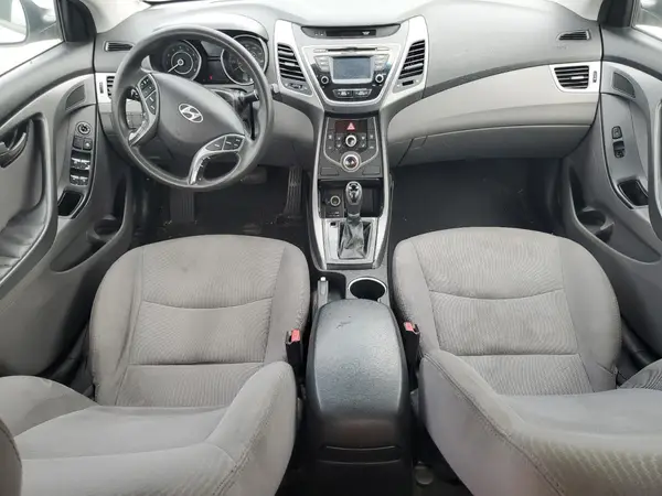 5NPDH4AE6GH750625 2016 HYUNDAI ELANTRA - Image 8