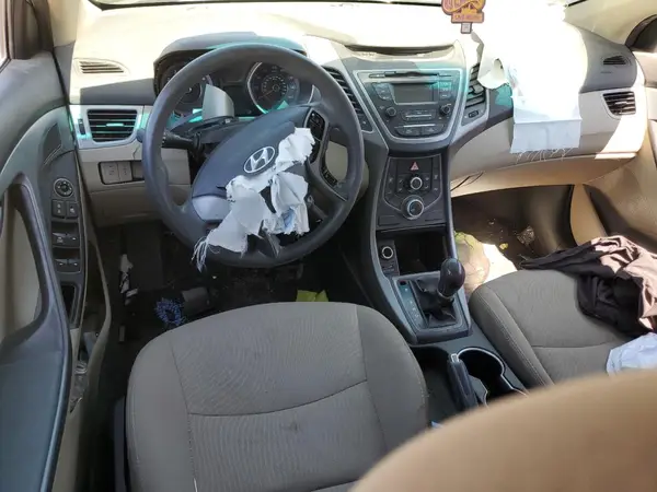 5NPDH4AE6GH756151 2016 HYUNDAI ELANTRA - Image 8