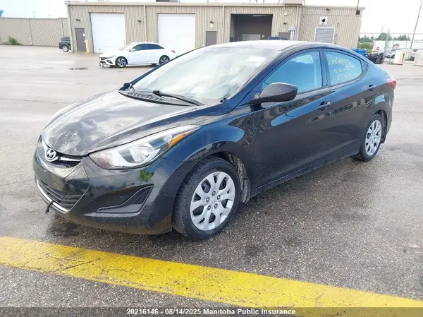 5NPDH4AE6GH758675 2016 HYUNDAI ELANTRA - Image 2