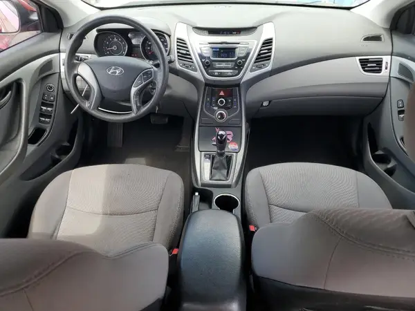 5NPDH4AE6GH759826 2016 HYUNDAI ELANTRA - Image 8