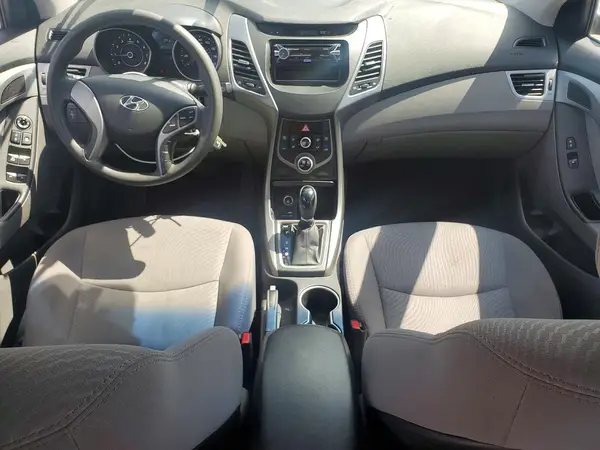 5NPDH4AE6GH759924 2016 HYUNDAI ELANTRA - Image 8