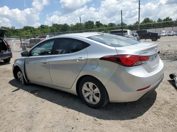 5NPDH4AE6GH763956 2016 HYUNDAI ELANTRA - Image 2
