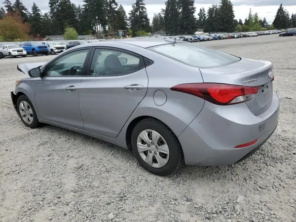 5NPDH4AE6GH765139 2016 HYUNDAI ELANTRA - Image 2