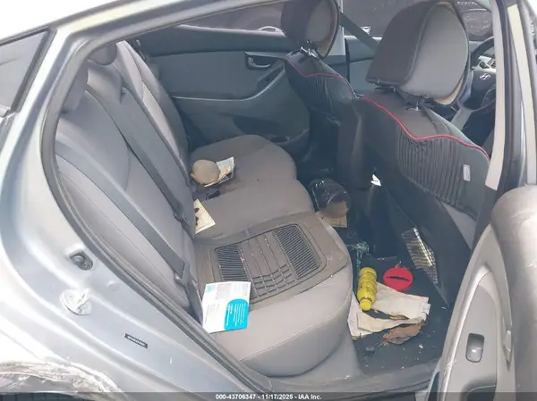5NPDH4AE6GH766467 2016 HYUNDAI ELANTRA - Image 8