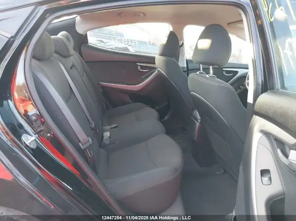 5NPDH4AE6GH766971 2016 HYUNDAI ELANTRA - Image 8