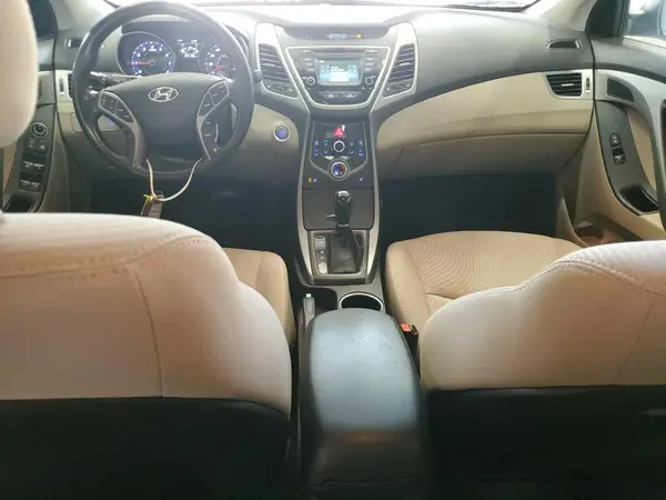 5NPDH4AE6GH767103 2016 HYUNDAI ELANTRA - Image 8