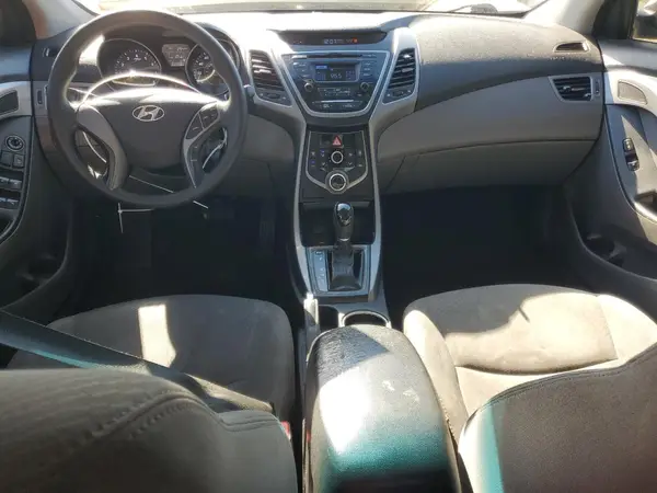 5NPDH4AE6GH770731 2016 HYUNDAI ELANTRA - Image 8