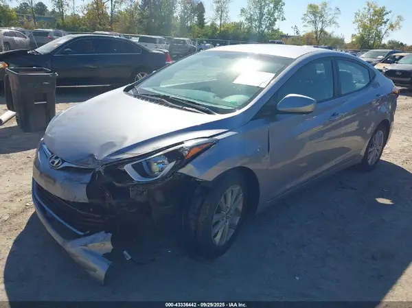5NPDH4AE6GH771362 2016 HYUNDAI ELANTRA - Image 2
