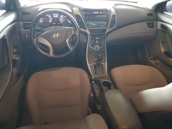 5NPDH4AE6GH772978 2016 HYUNDAI ELANTRA - Image 8