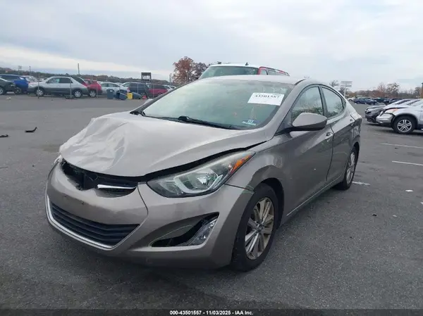 5NPDH4AE6GH773239 2016 HYUNDAI ELANTRA - Image 2