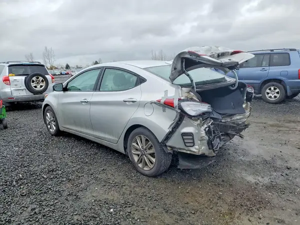 5NPDH4AE6GH773841 2016 HYUNDAI ELANTRA - Image 2